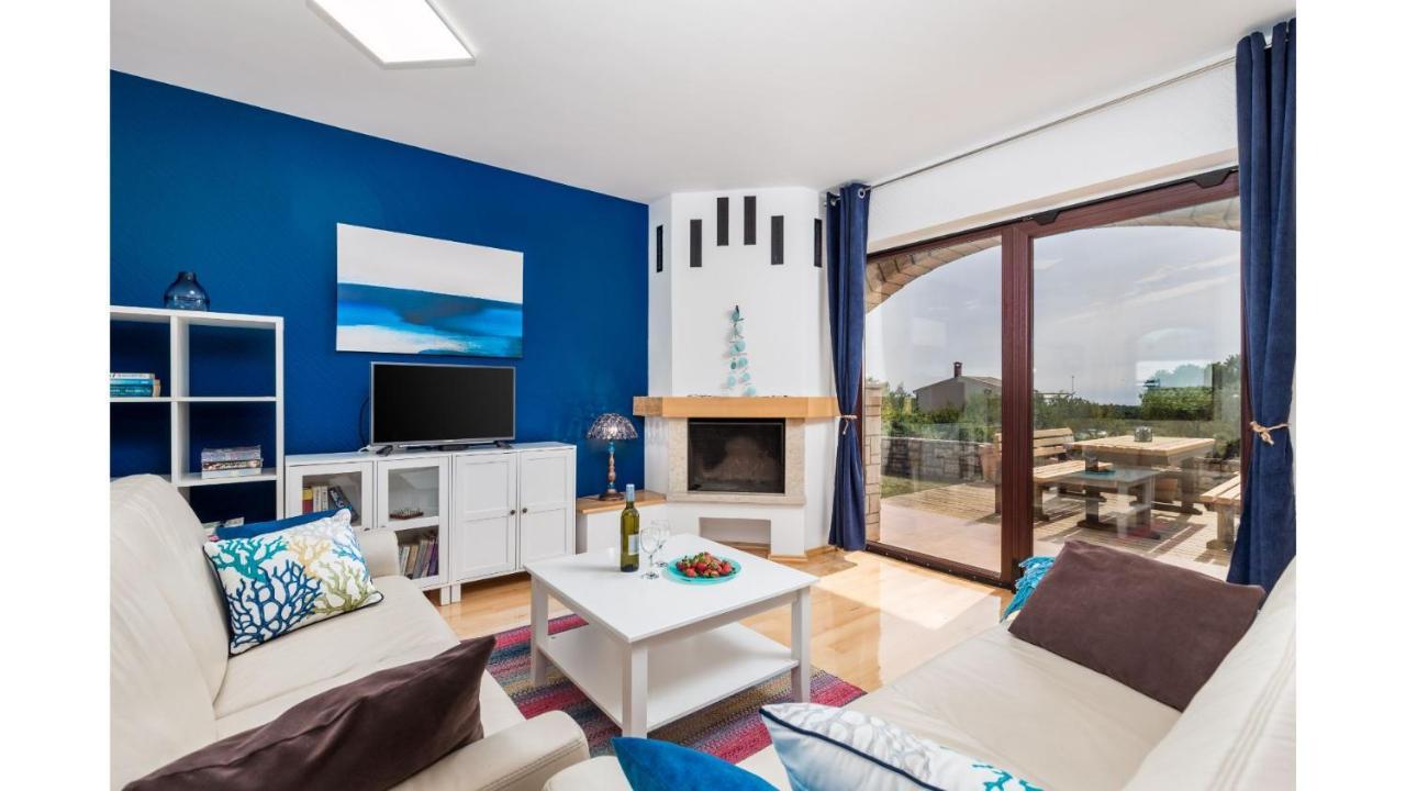 Holiday Home Bellavista Tar-Vabriga Exterior photo