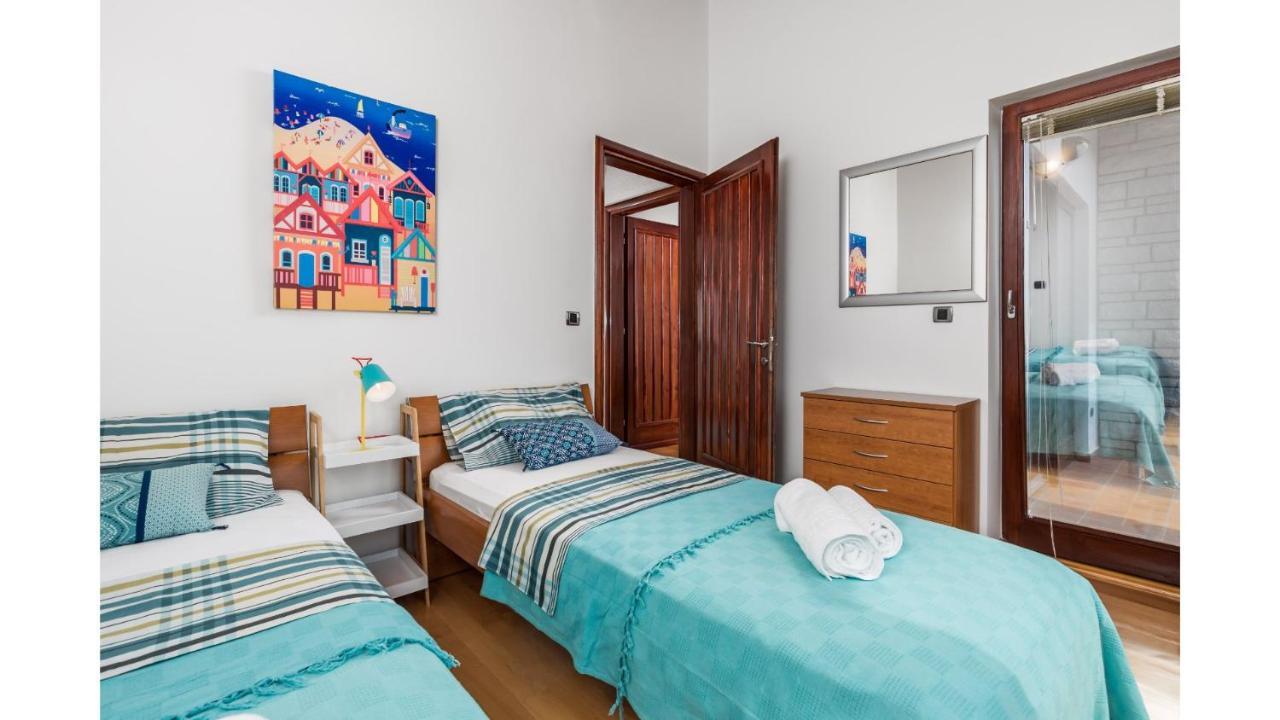 Holiday Home Bellavista Tar-Vabriga Exterior photo