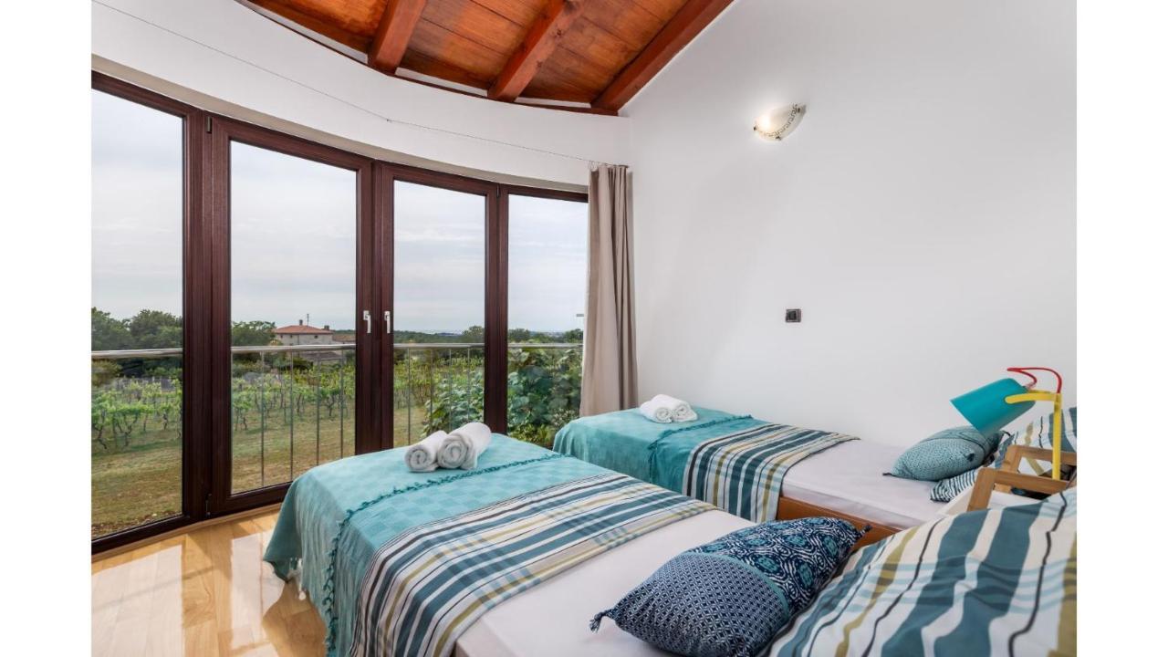 Holiday Home Bellavista Tar-Vabriga Exterior photo
