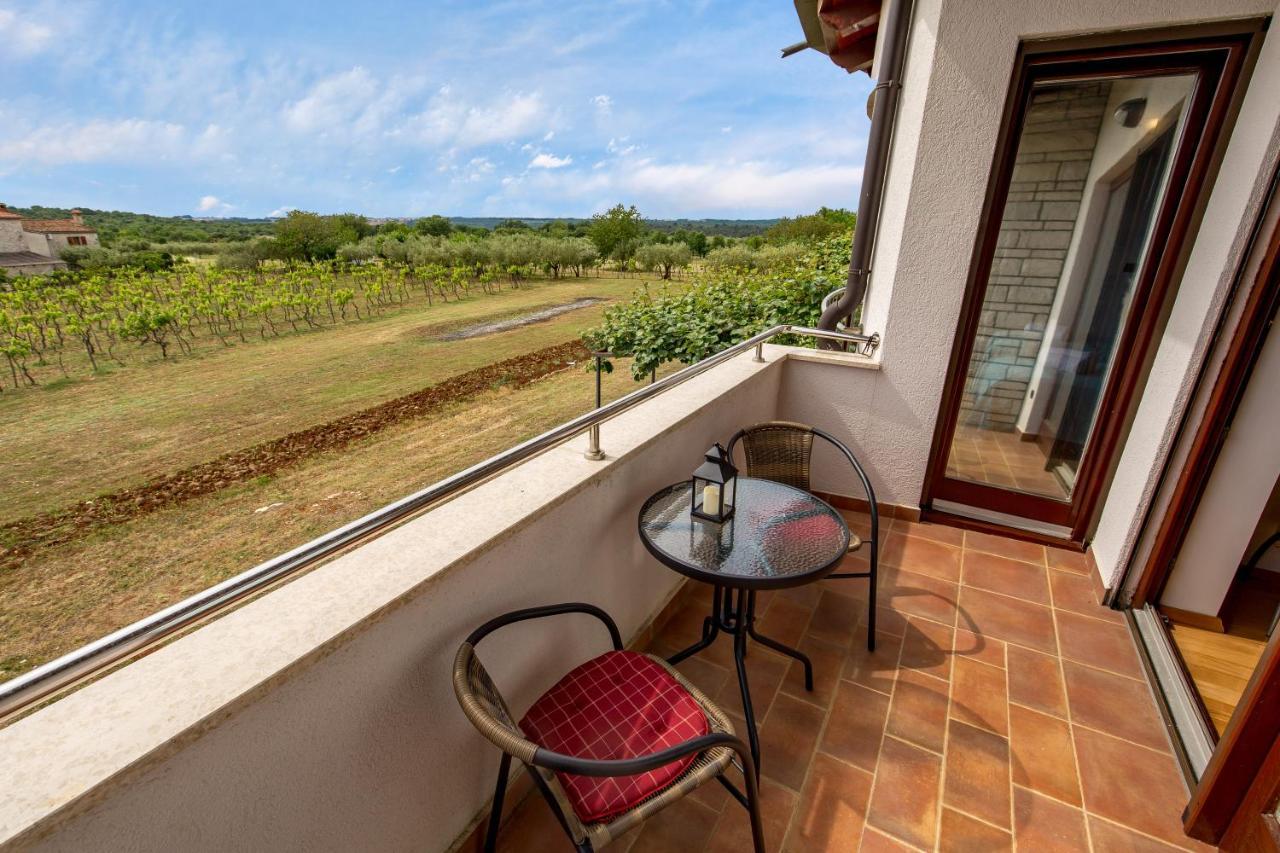 Holiday Home Bellavista Tar-Vabriga Exterior photo
